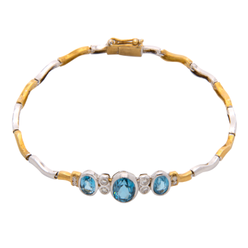 Traumhaftes Armband mit Blautopasen und Brillanten