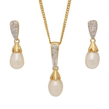 Hübsches Schmuckset mit Zuchtperlen und Diamanten